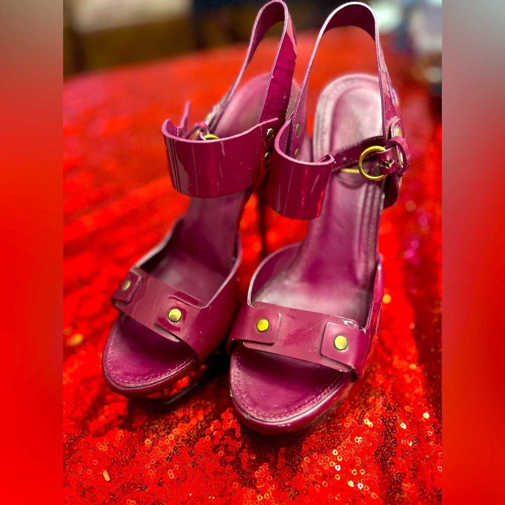 YVES SAINT LAURENT HEELS